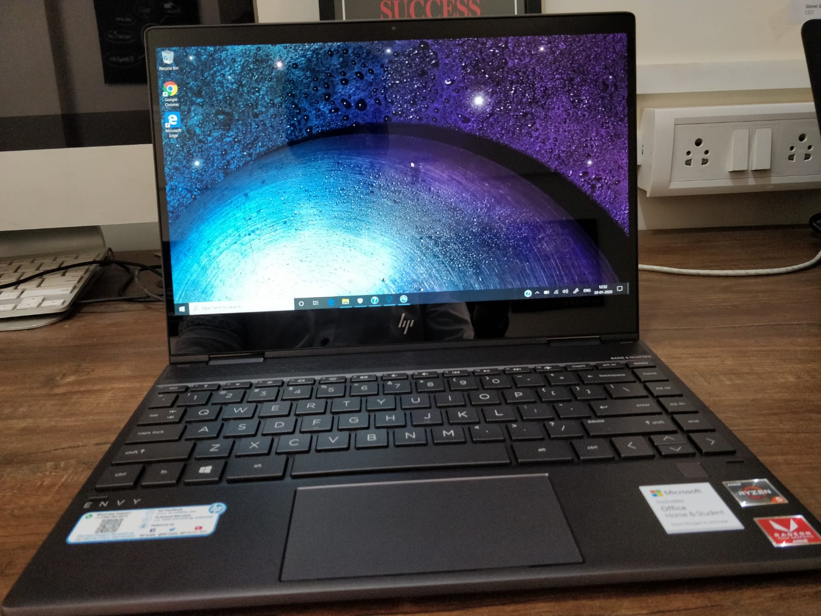 HP ENVY x360 13 Ryzen 5 Review